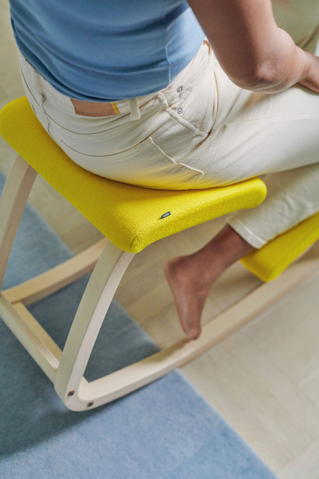 sedia-ergonomica-Variable-Varier-Onfuton-rivenditore-Milano-12